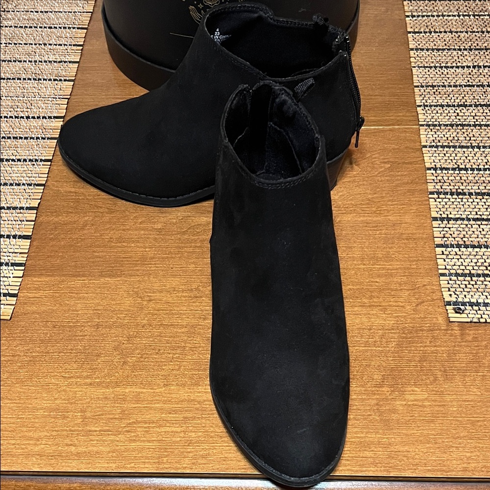 Old Navy Kids Black Boots